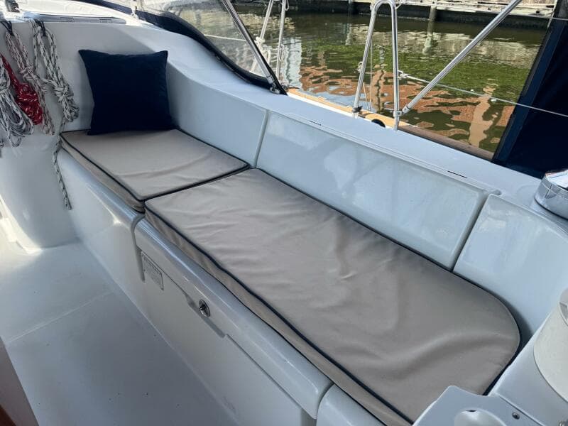 2005 Beneteau 473