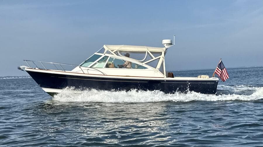 2009 Hunt Yachts Harrier 29
