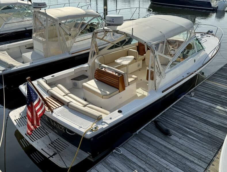 2009 Hunt Yachts Harrier 29