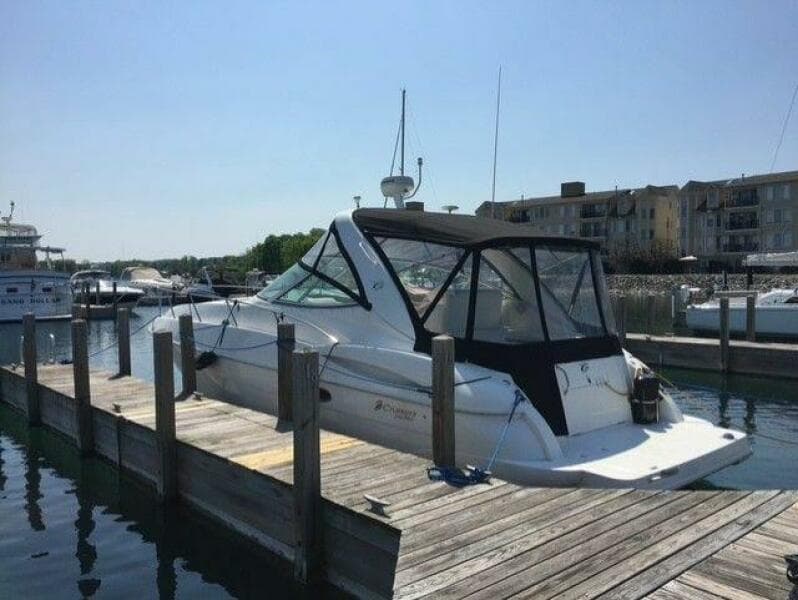 2004 Cruisers Yachts 340 Express - Photo 4