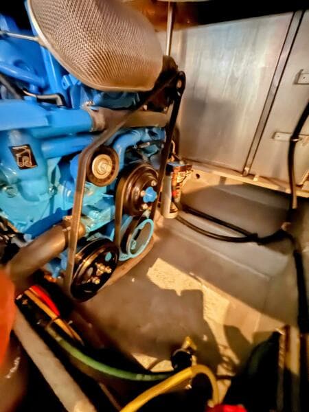 2005 Silverton 35 Motor Yacht