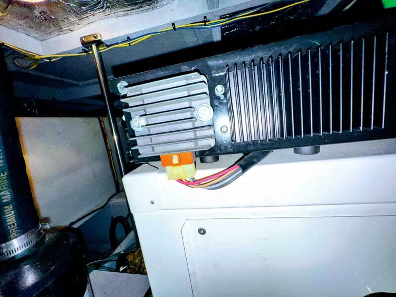 2005 Silverton 35 Motor Yacht