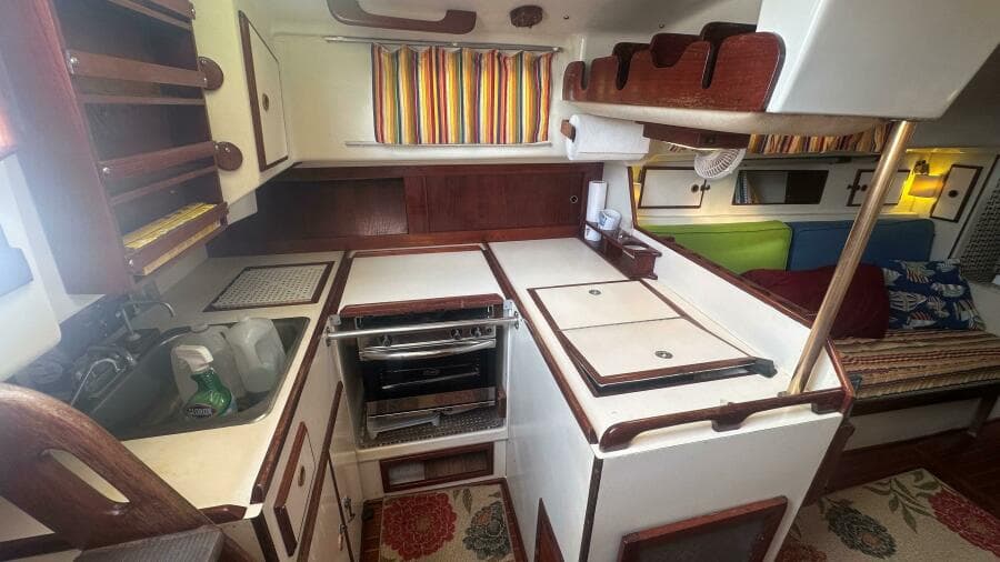 1977 Pearson 365 Ketch