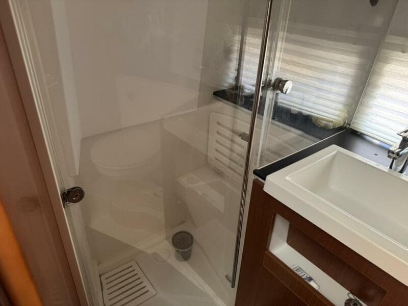 2016 Jeanneau Velasco 37F