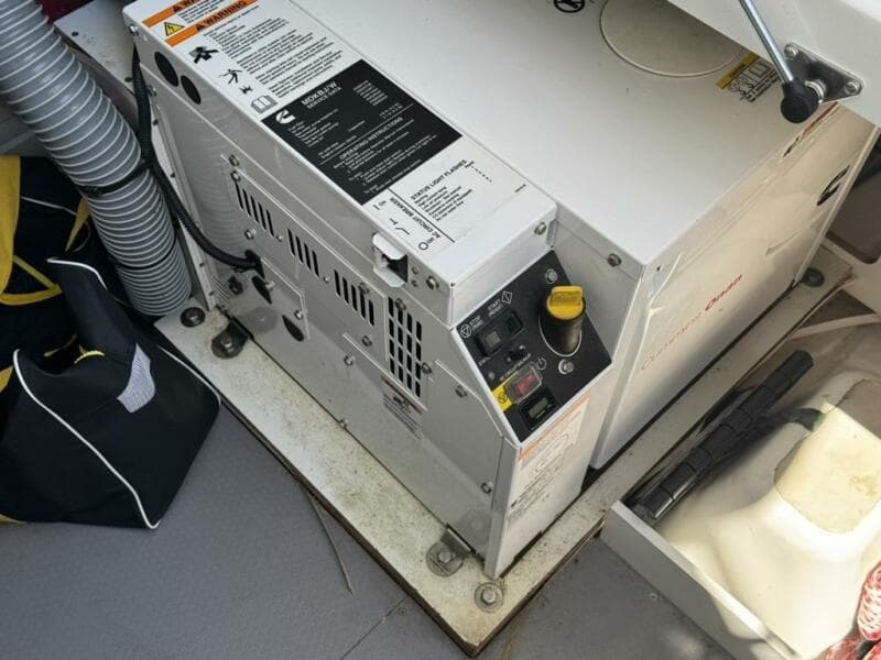 2016 Jeanneau Velasco 37F