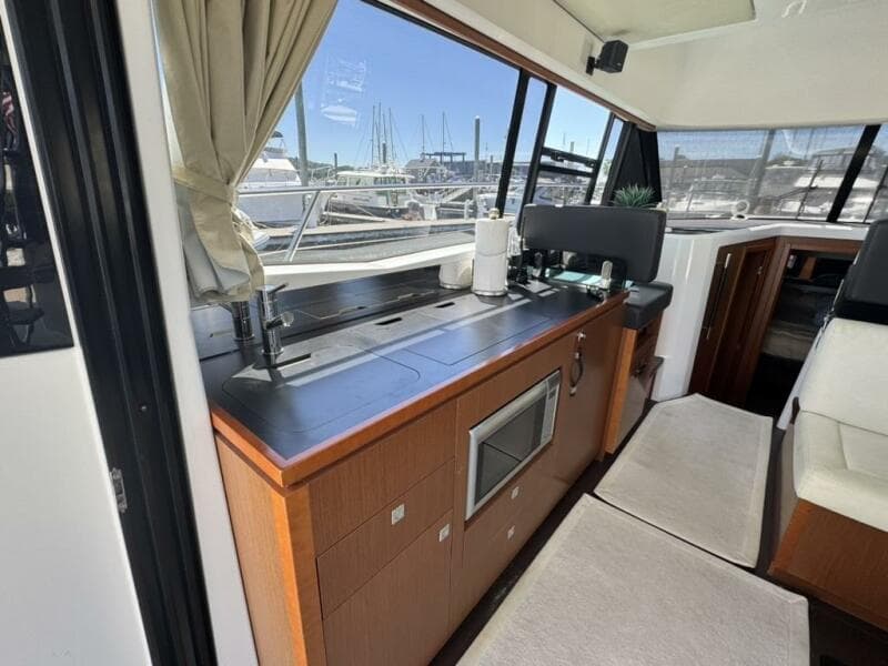 2016 Jeanneau Velasco 37F