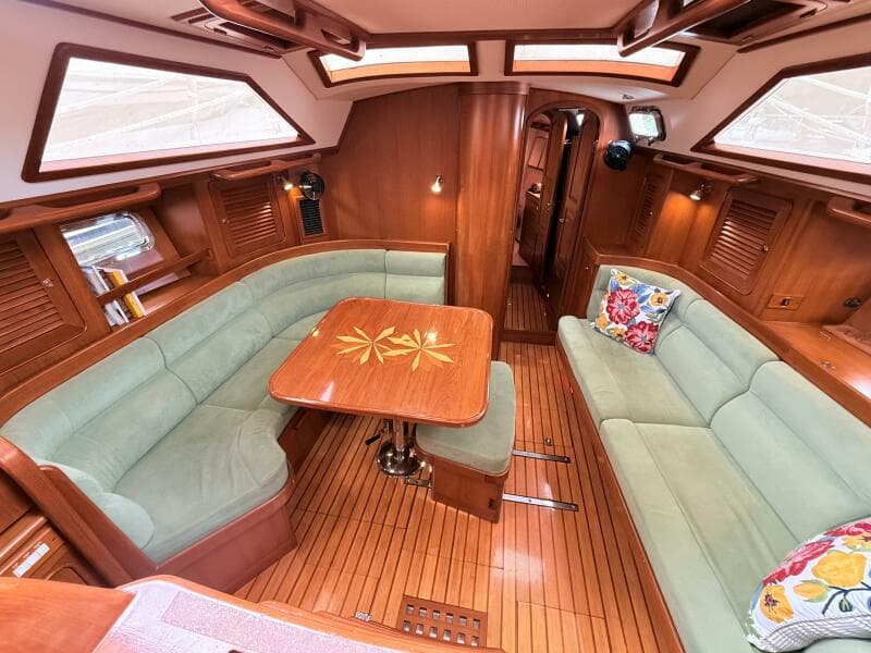 2008 Hylas 46 Center Cockpit