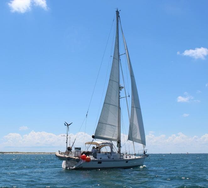 2008 Hylas 46 Center Cockpit