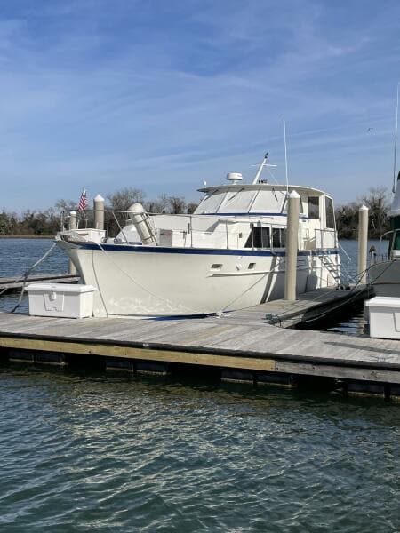 1972 Matthews 4 Flush Deck
