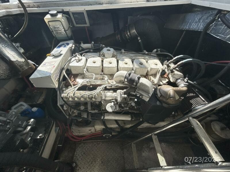 40' Trojan port main engine