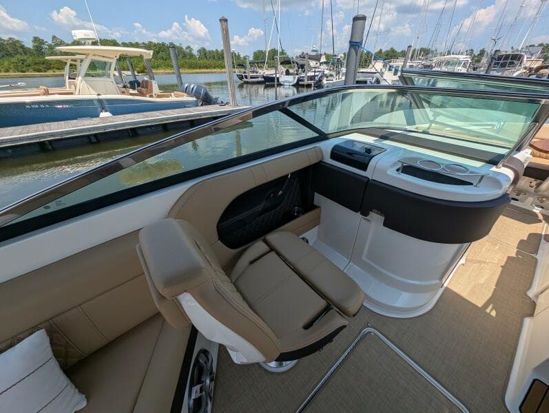2023 Sea Ray 280 SLX
