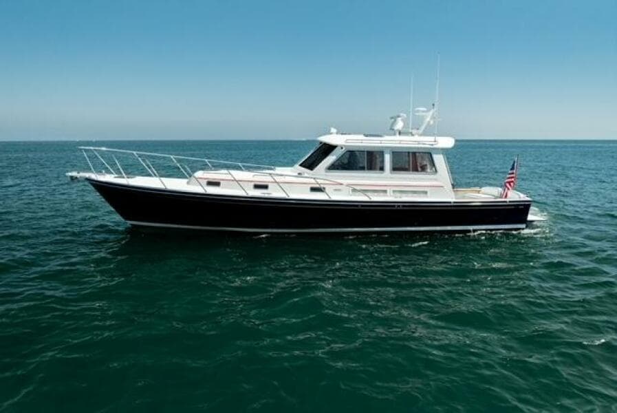 2000 Little Harbor WhisperJet 44