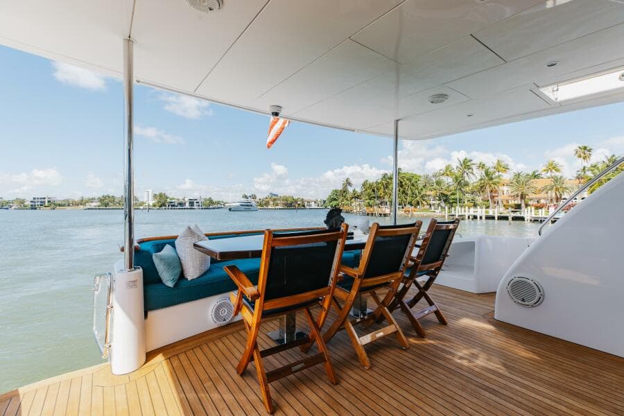 2014 Hatteras 80 - Photo 71