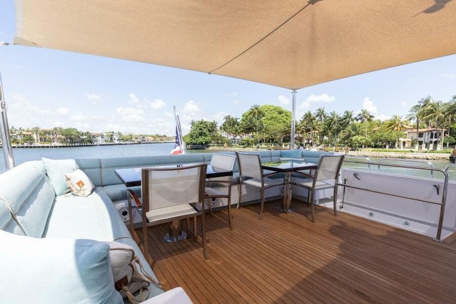 2014 Hatteras 80 - Photo 69