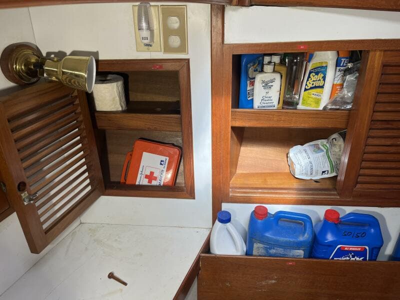 1982 Tayana Tayana 37