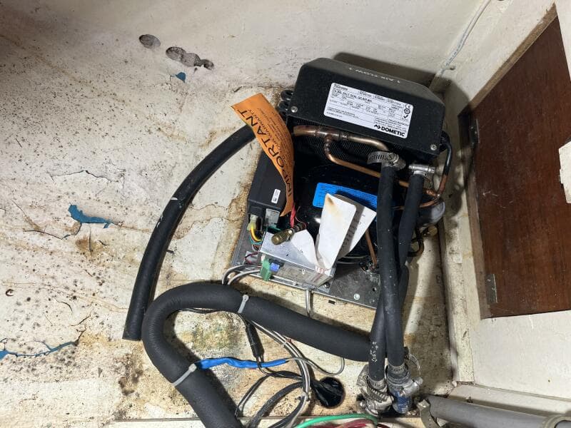 1982 Tayana Tayana 37