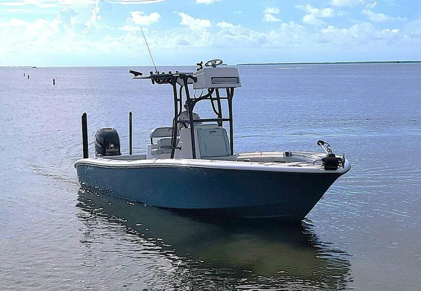 2021 Yellowfin 26 Hybrid
