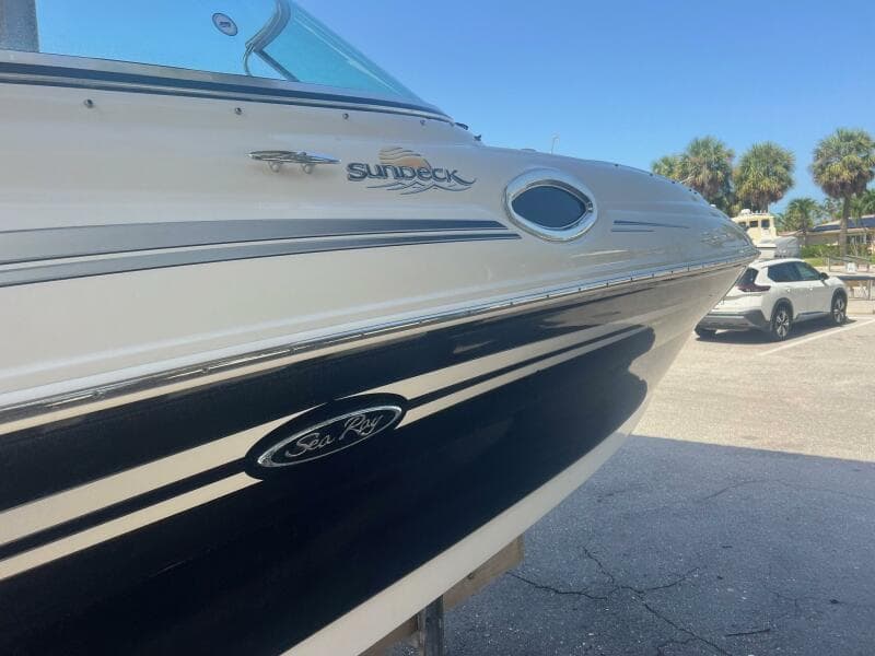 2007 Sea Ray 240 SUNDECK