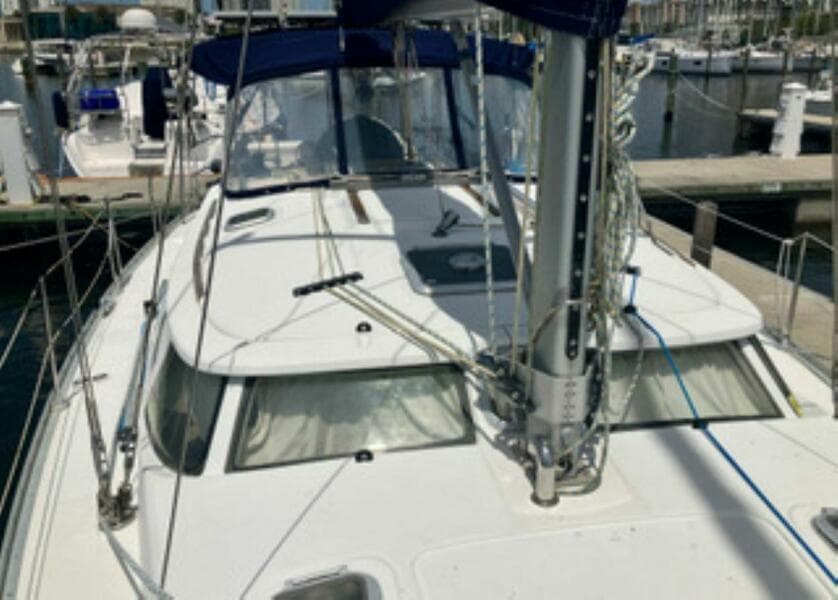 2002 Jeanneau 43DS