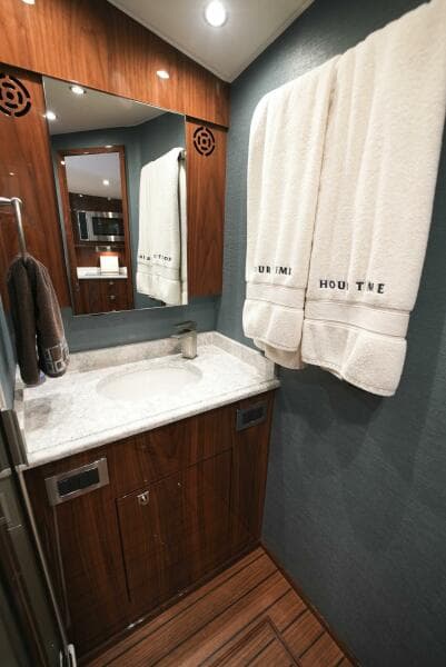 2025 Viking 46 Billfish