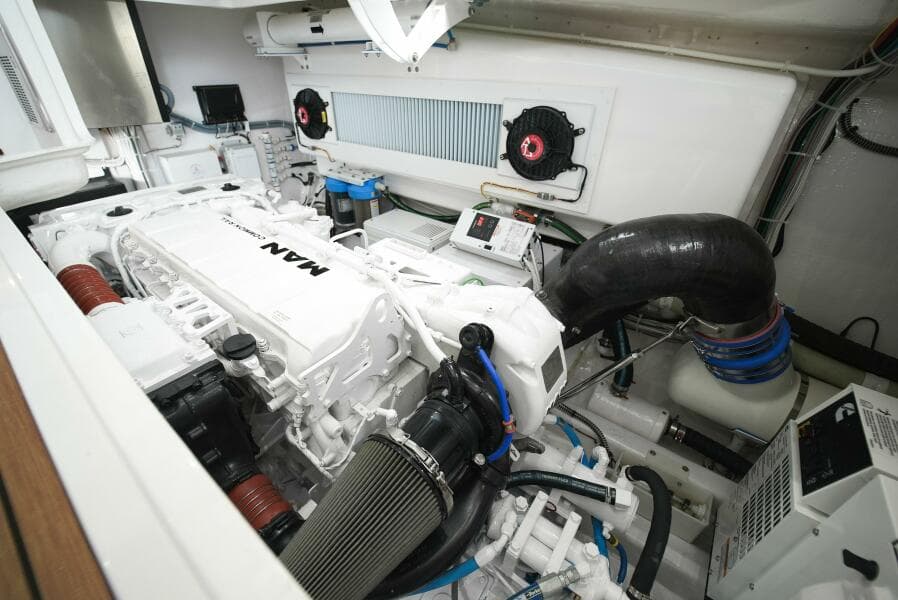 2025 Viking 46 Billfish