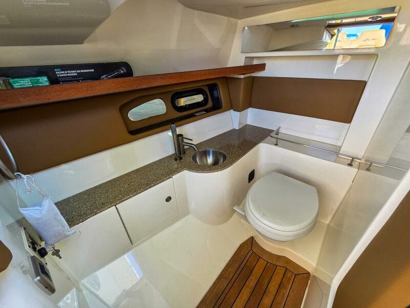 2015 Sea Ray 350 SLX