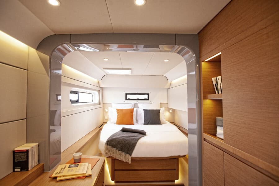 Sister Ship - EXCESS 15