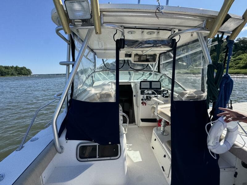 1999 Boston Whaler 28 Conquest