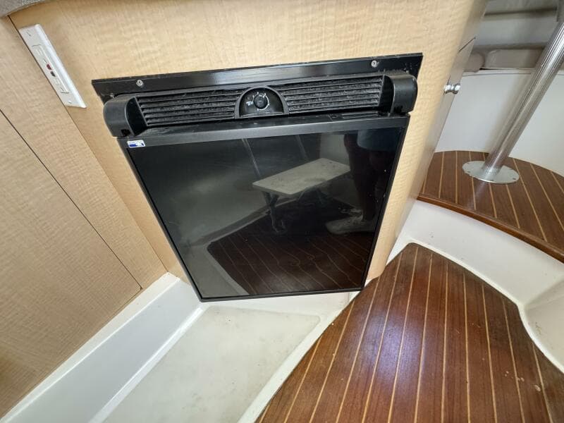 1999 Boston Whaler 28 Conquest