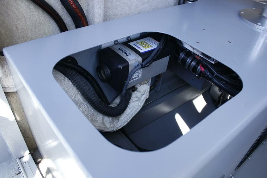 2005 Commercial ACB CUSTOM 26.5