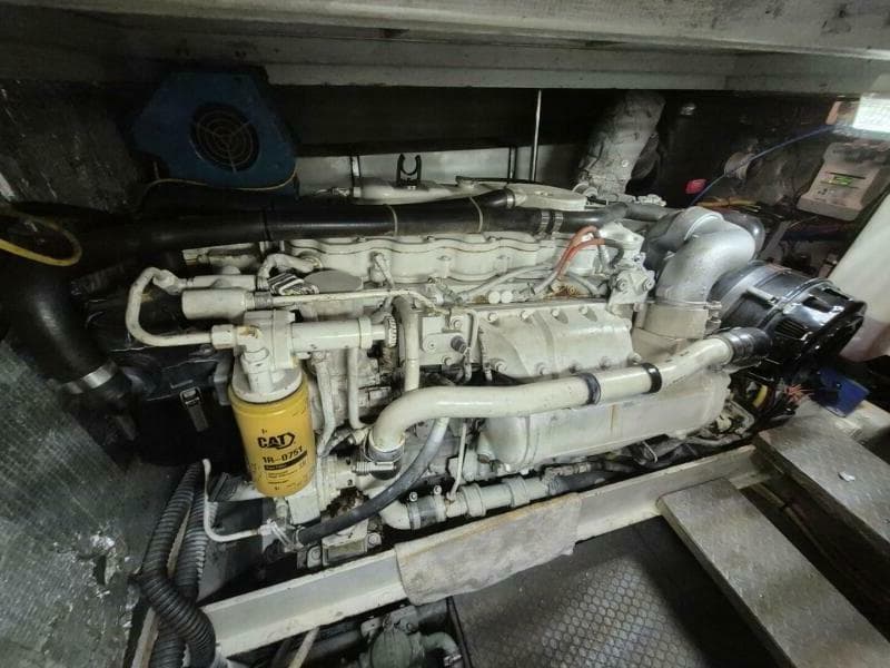 2002 Silverton 38 Convertible