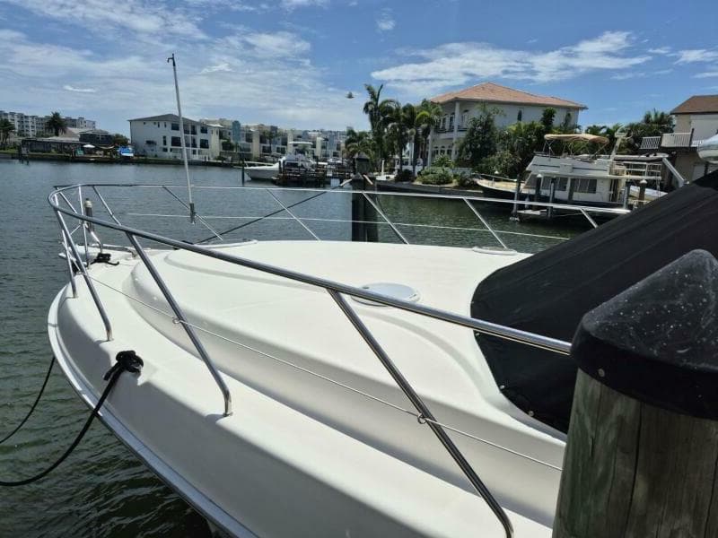 2002 Silverton 38 Convertible