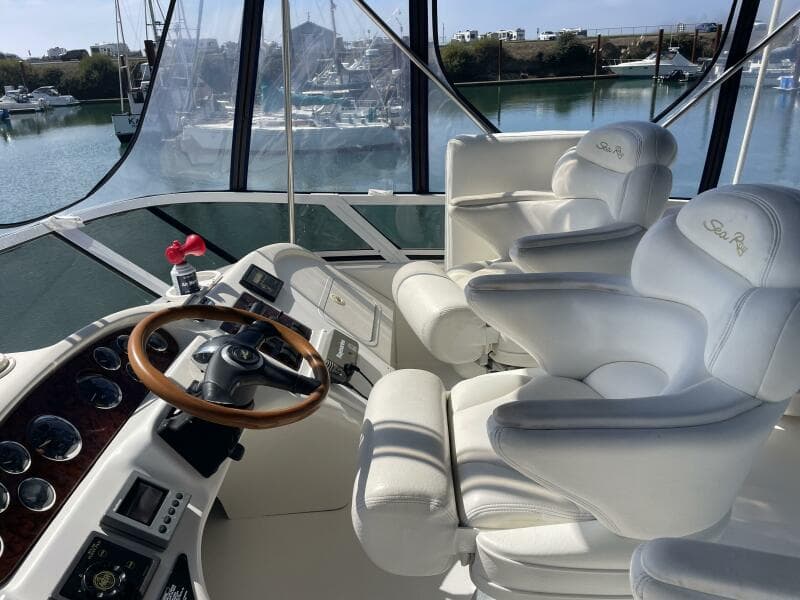 2000 Sea Ray 400 Sedan Bridge