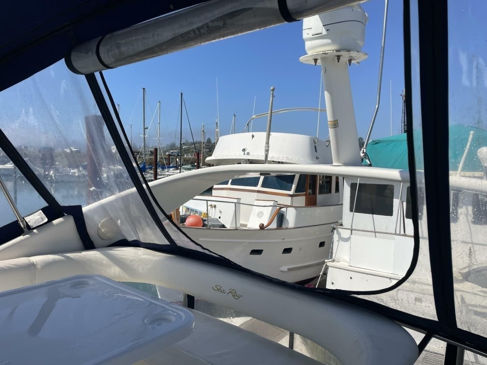 2000 Sea Ray 400 Sedan Bridge - Photo 35