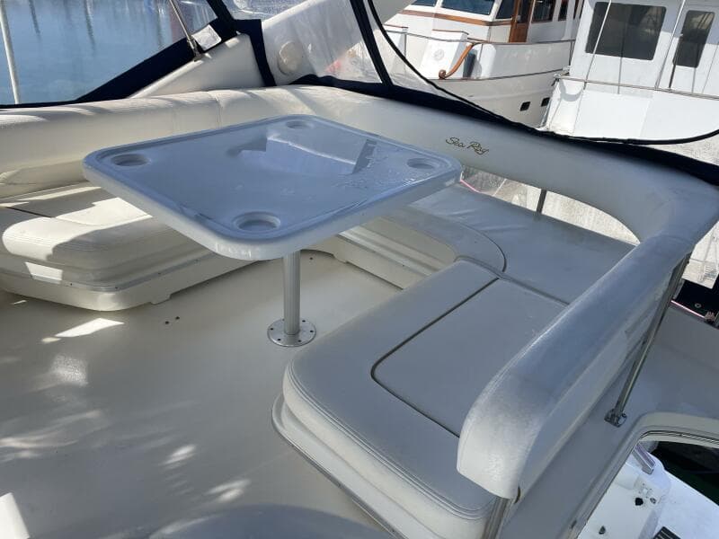 2000 Sea Ray 400 Sedan Bridge