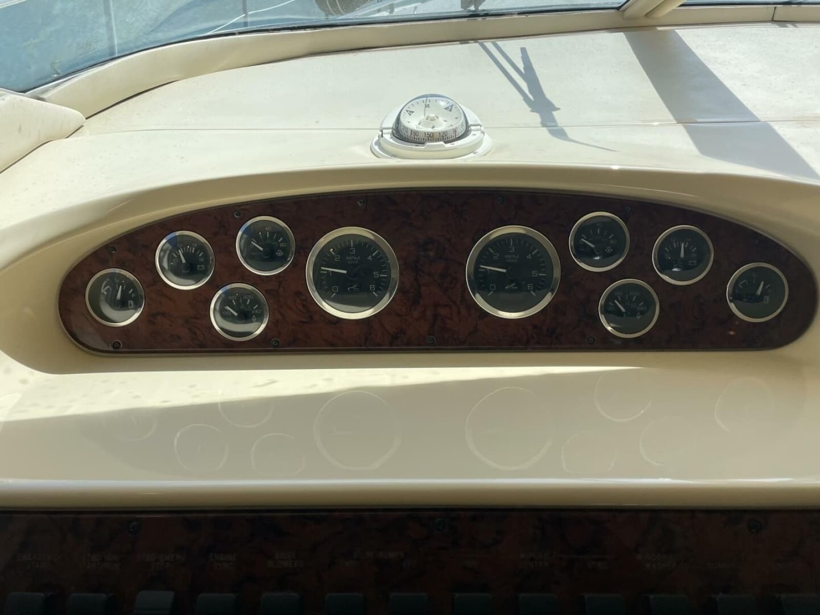 2000 Sea Ray 400 Sedan Bridge - Photo 54
