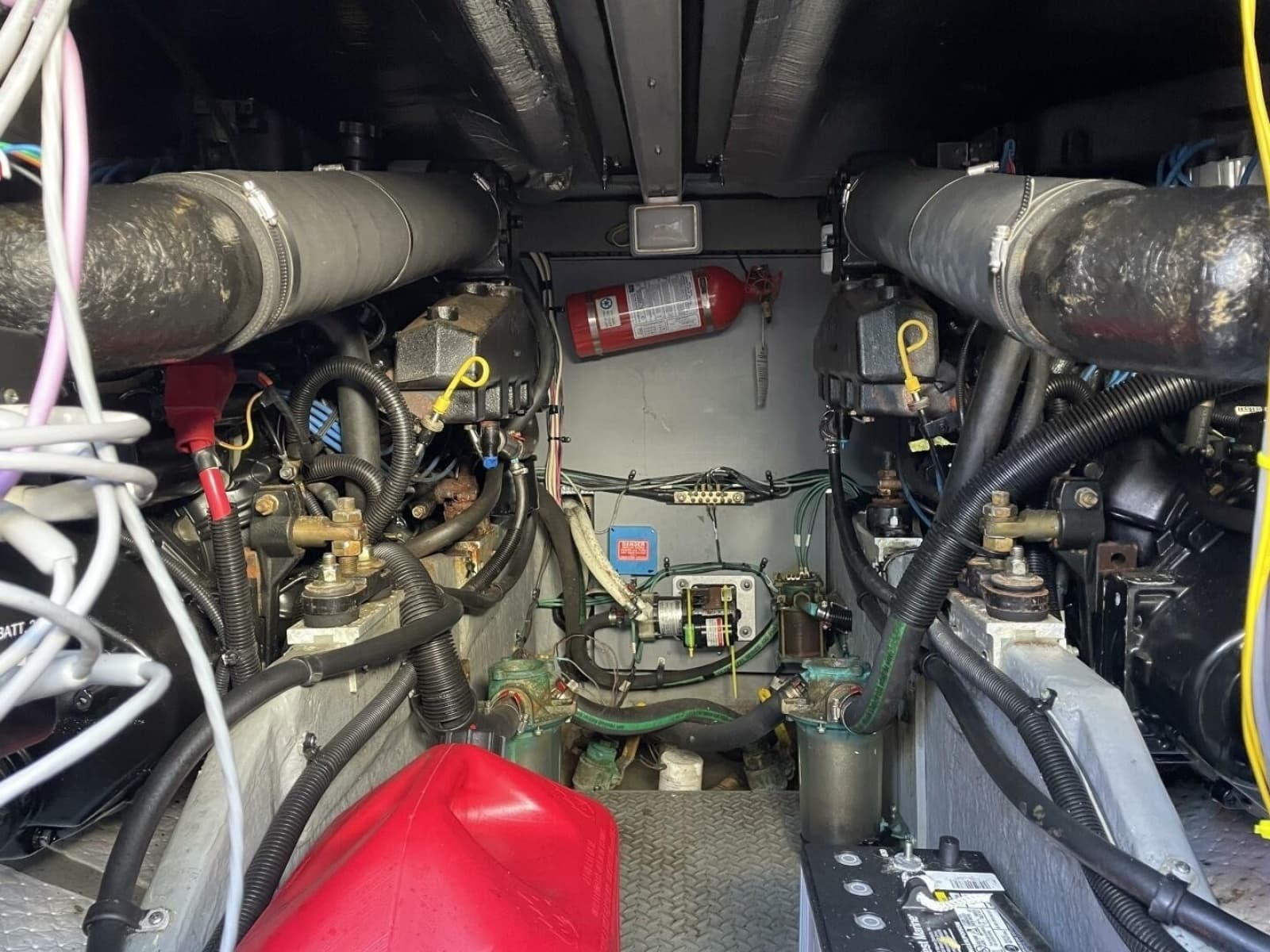 2000 Sea Ray 400 Sedan Bridge - Photo 111