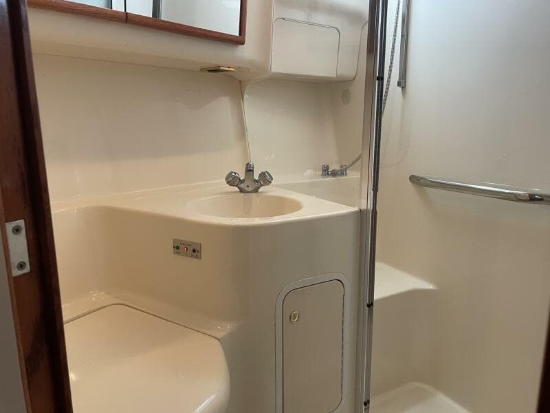 2000 Sea Ray 400 Sedan Bridge