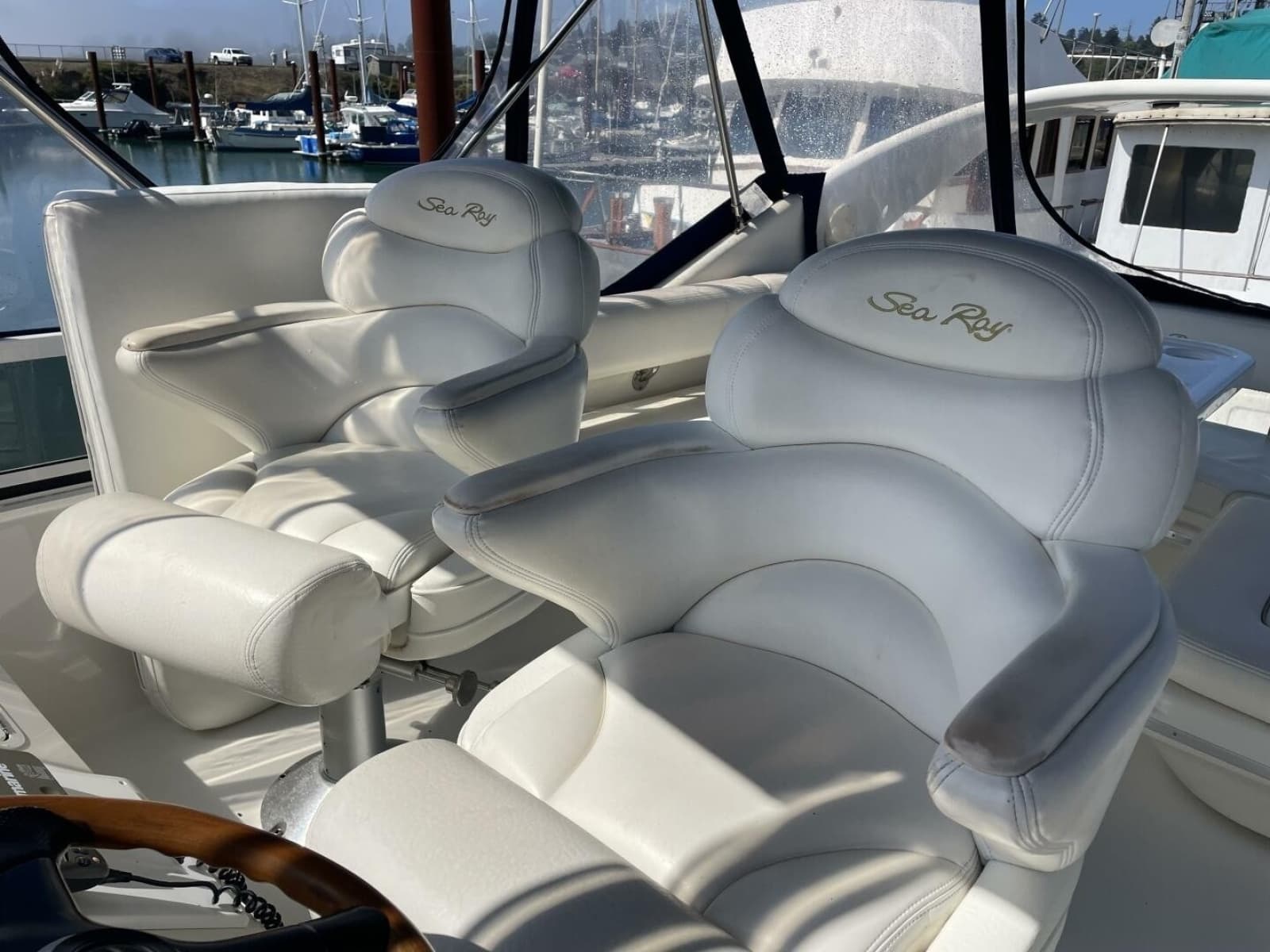 2000 Sea Ray 400 Sedan Bridge - Photo 27