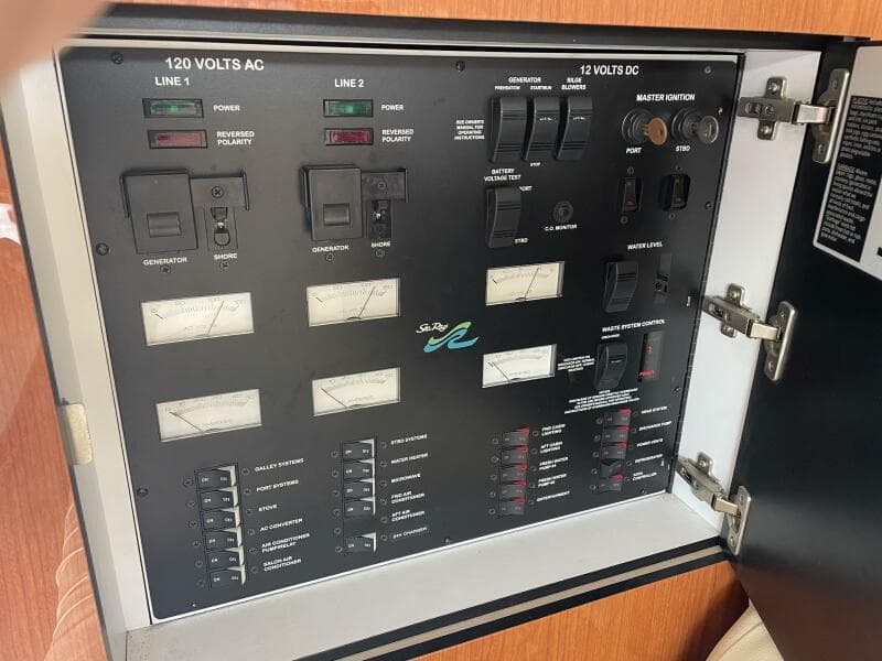 2000 Sea Ray 400 Sedan Bridge