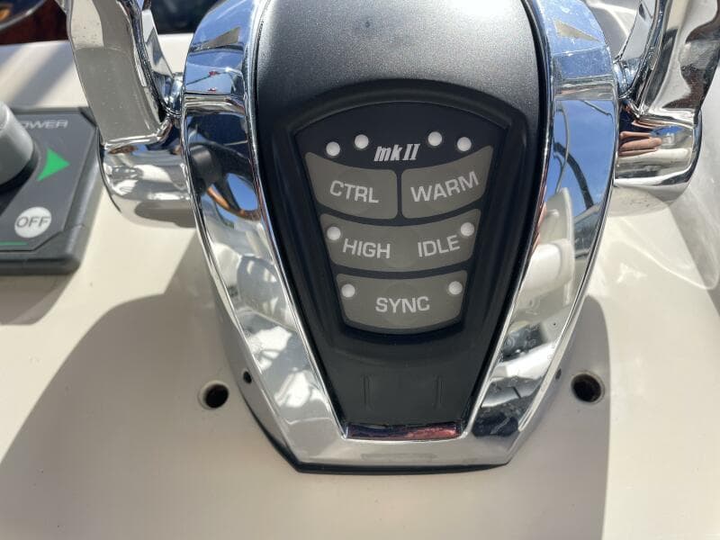 2000 Sea Ray 400 Sedan Bridge