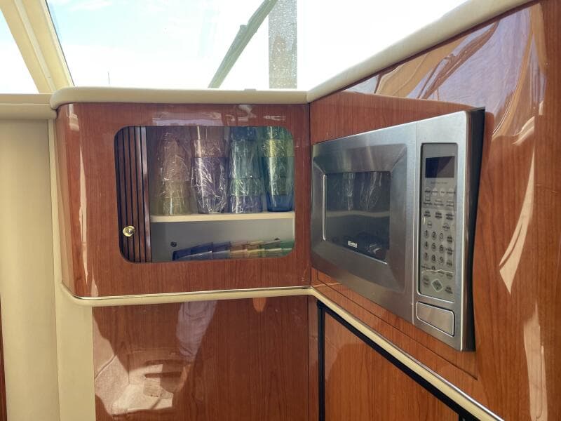 2000 Sea Ray 400 Sedan Bridge