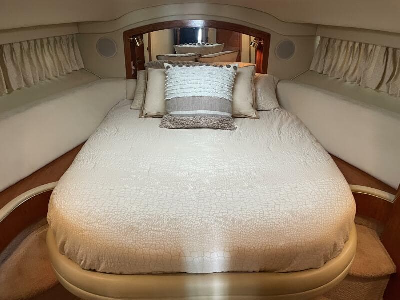 2000 Sea Ray 400 Sedan Bridge