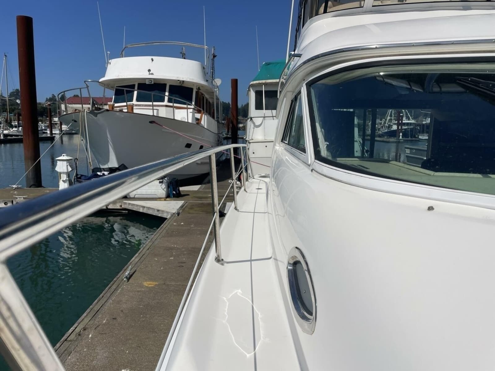 2000 Sea Ray 400 Sedan Bridge - Photo 9