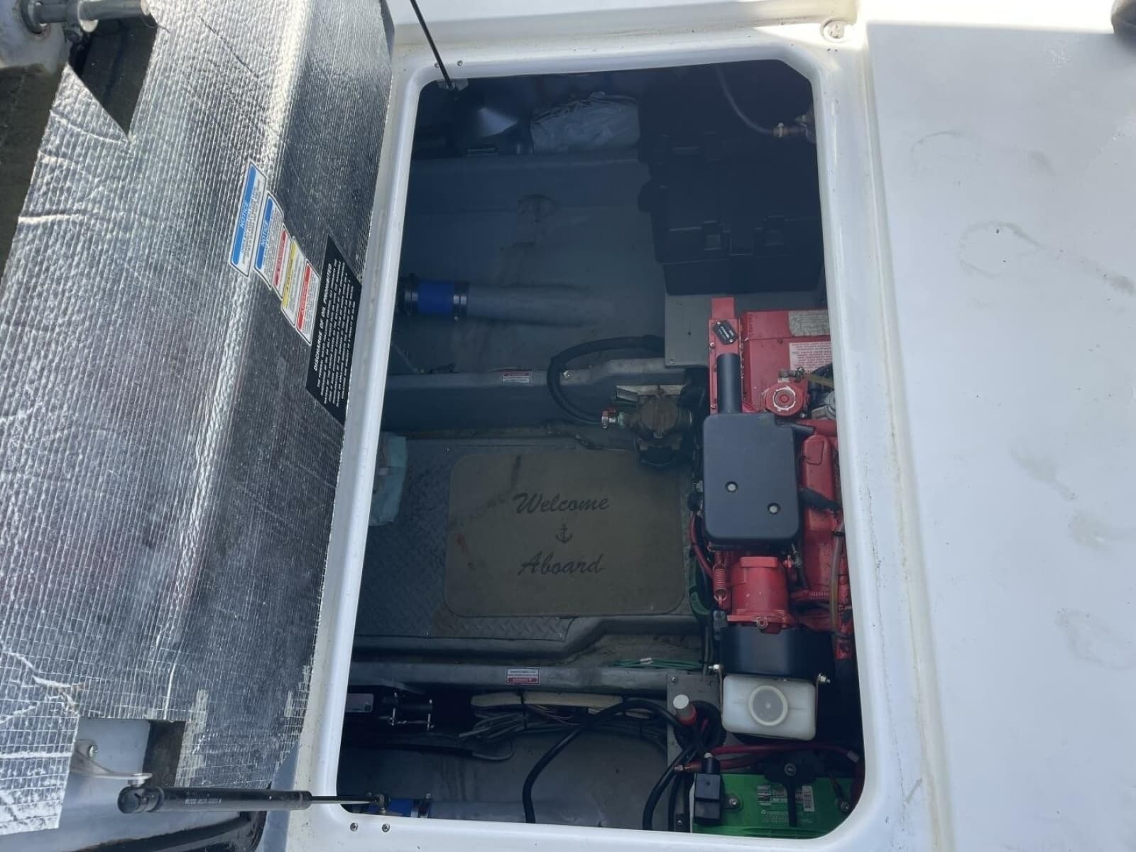 2000 Sea Ray 400 Sedan Bridge - Photo 109