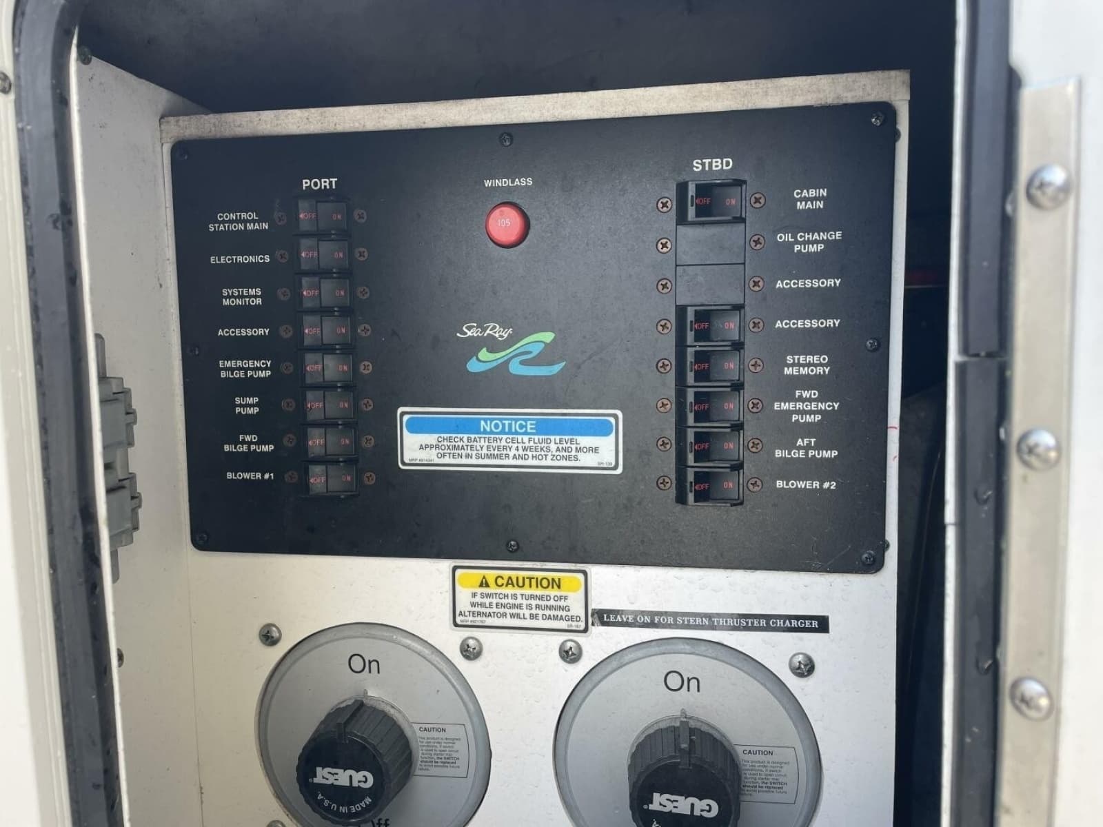 2000 Sea Ray 400 Sedan Bridge - Photo 122