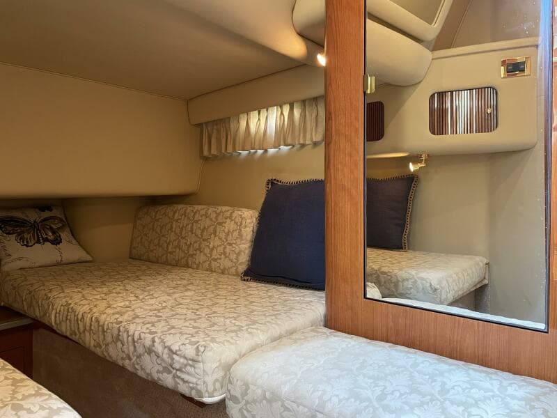 2000 Sea Ray 400 Sedan Bridge