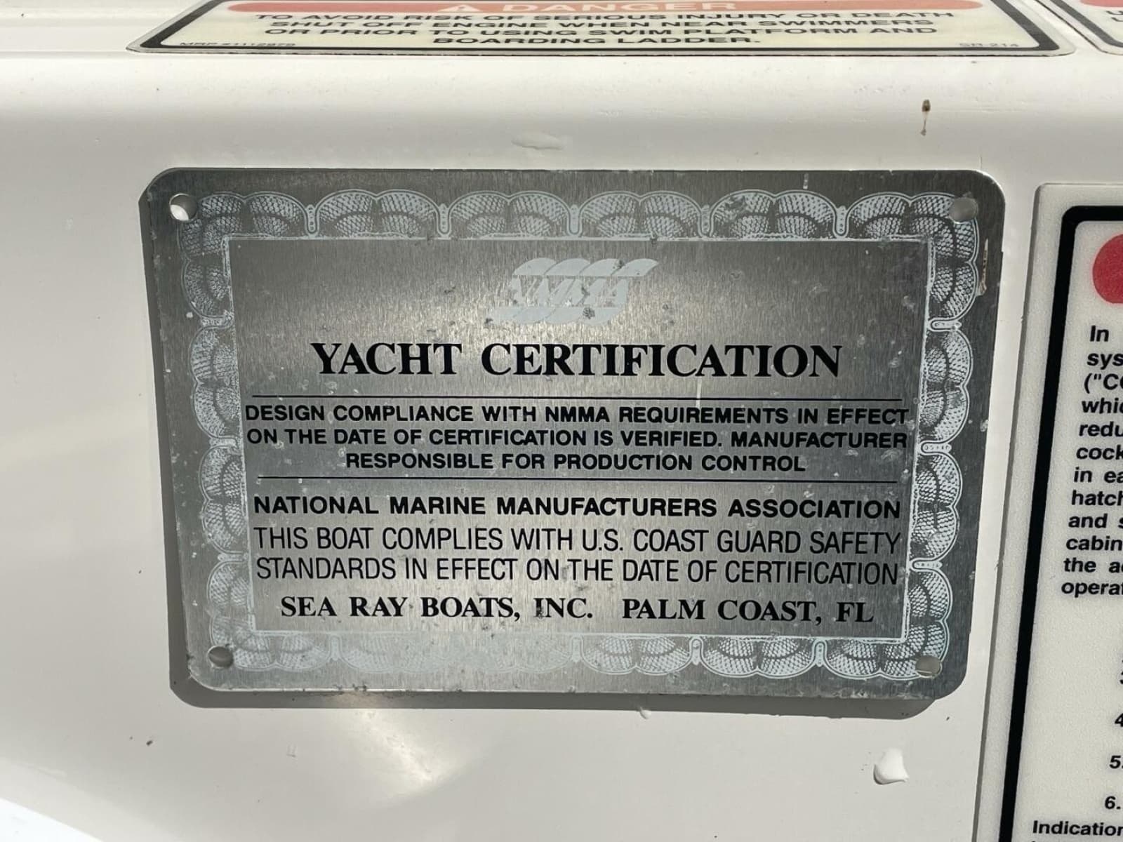 2000 Sea Ray 400 Sedan Bridge - Photo 46
