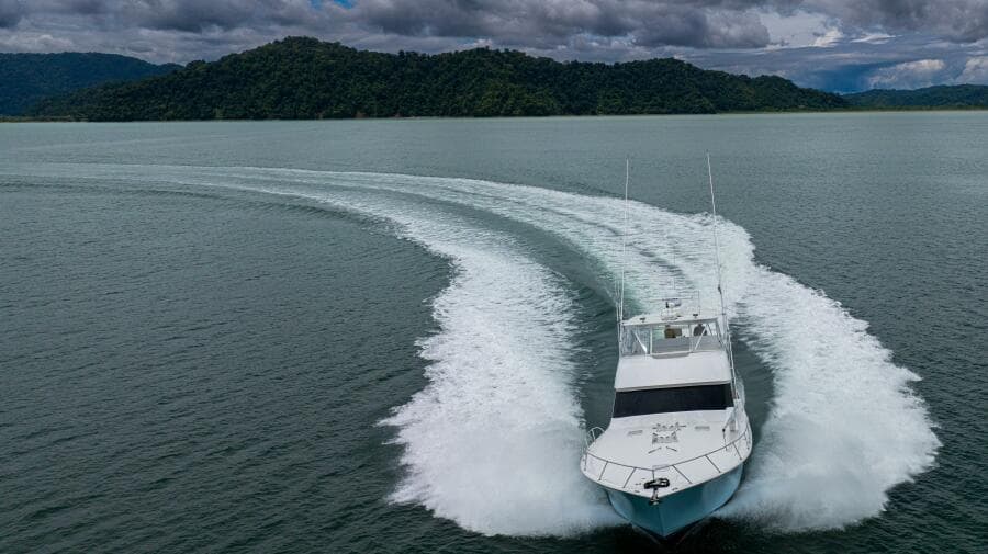 2004 Viking 61 Convertible "Mariah Jean"