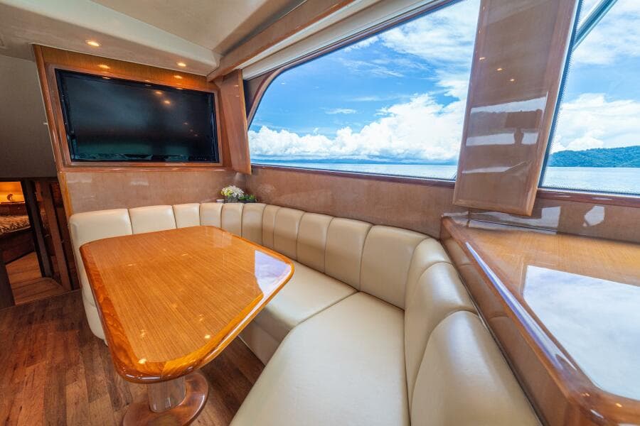 2004 Viking 61 Convertible "Mariah Jean"